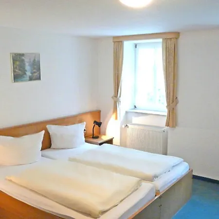 Gasthof Lindenhof 3*